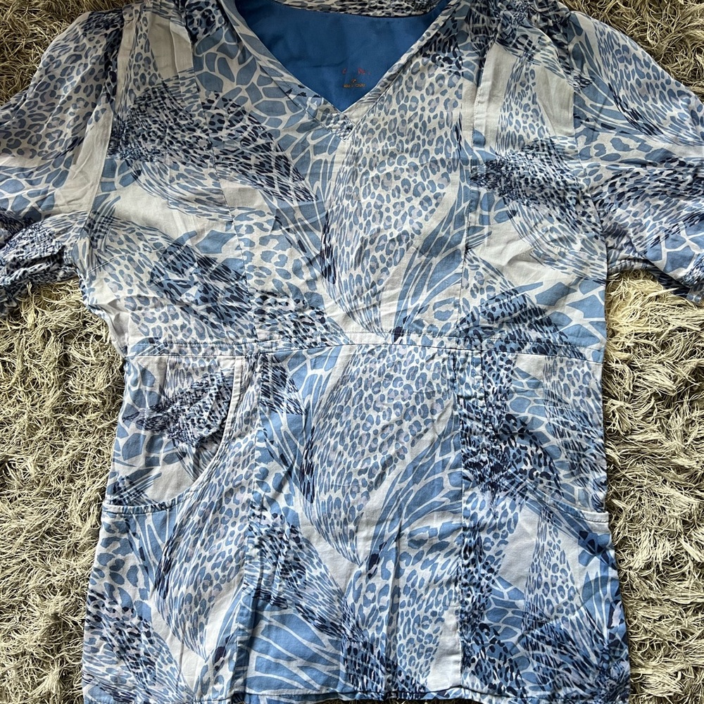 Large Scrub Top